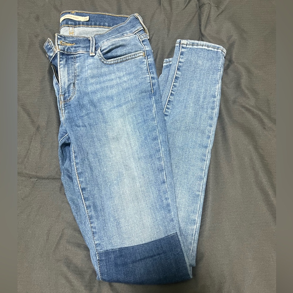 COPY - Women’s Levi’s 710 super skinny size 26